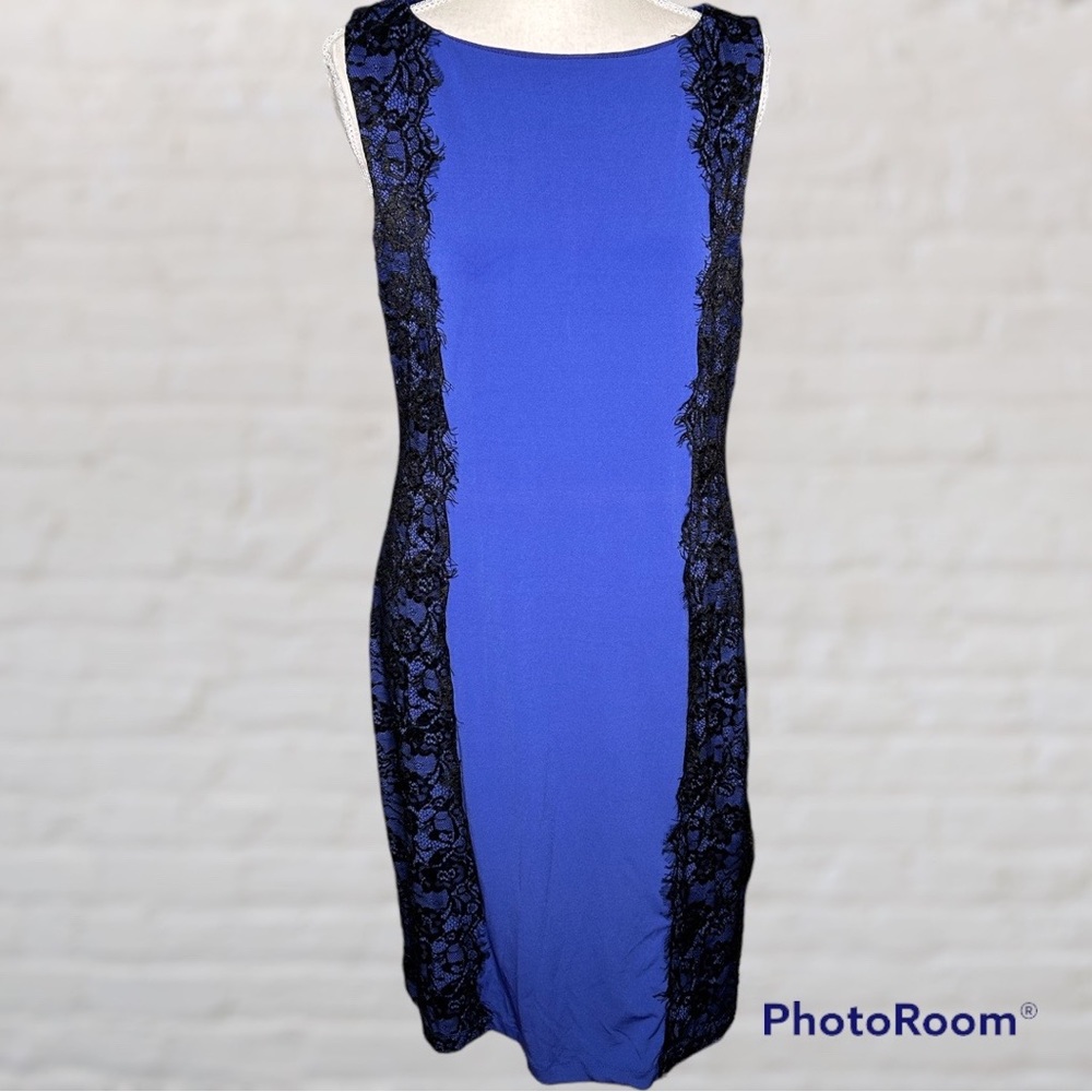 Isaac Mizrahi New York blue and black lace detail dress